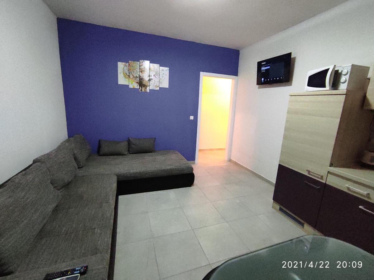 Apartmani Quattro Starigrad Paklenica Exterior foto