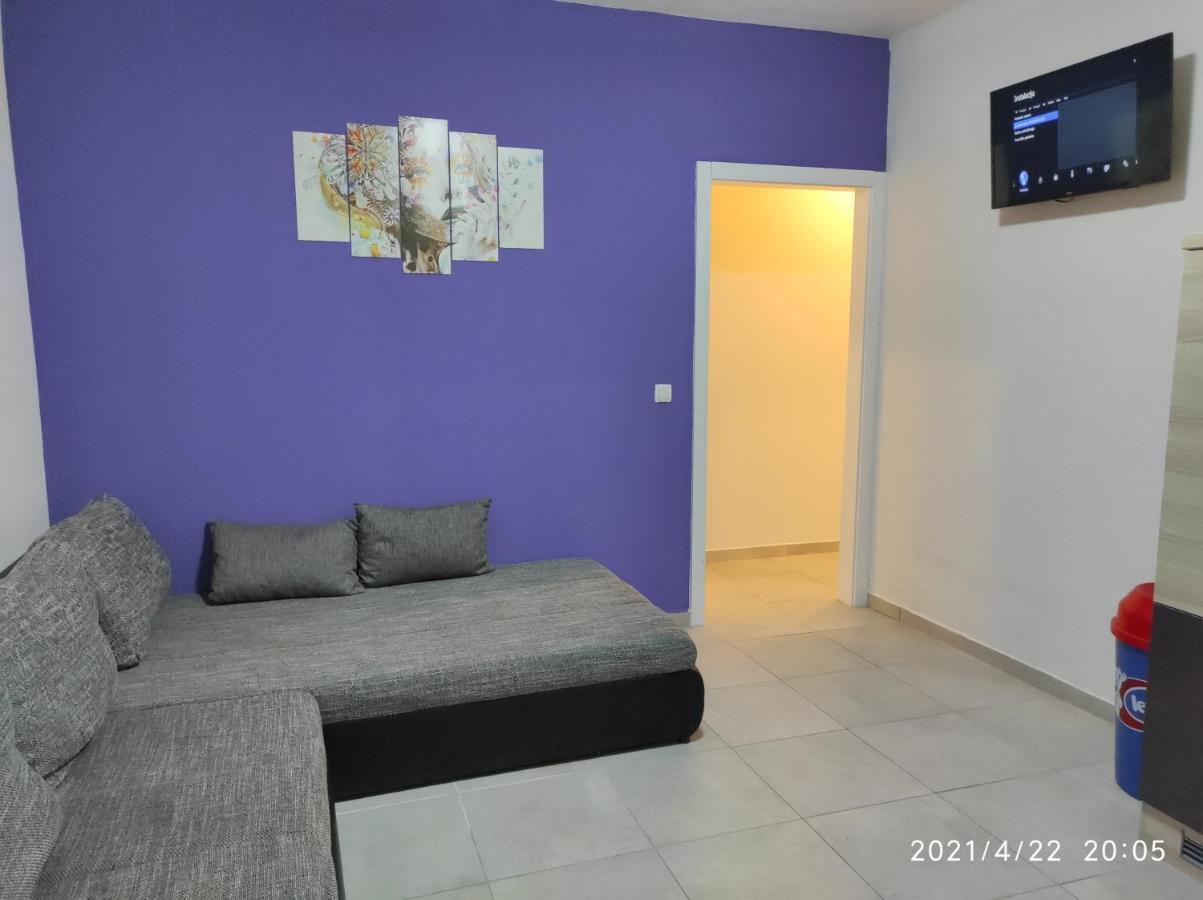 Apartmani Quattro Starigrad Paklenica Exterior foto